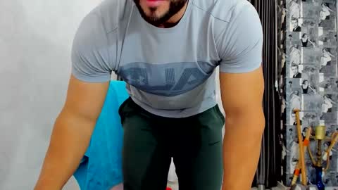 joshuamuscle69 online show from October 23, 5:40 am