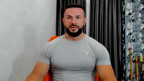 joshuamuscle69 online show from November 2, 6:49 am