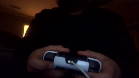 Snapshot of josman23 chatting on October 18, 11:33 am josman23 online show from October 18, 11:33 am