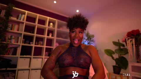 Snapshot of josyblack chatting on January 14, 6:45 am josyblack online show from January 14, 6:45 am