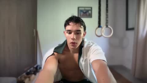 Im Jouliano online show from July 13, 3:04 pm
