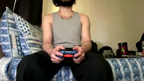 Joy3100 online show from December 5, 7:32 pm