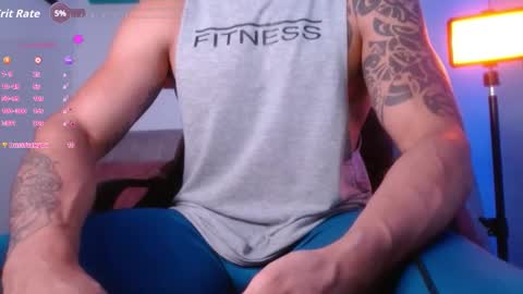  JOYLOPEZFIT online show from December 4, 2:04 pm