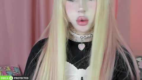 Joy Barker online show from June 3, 1:36 pm