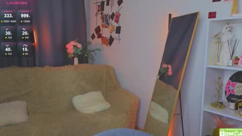 joyce_jones online show from November 27, 10:23 pm