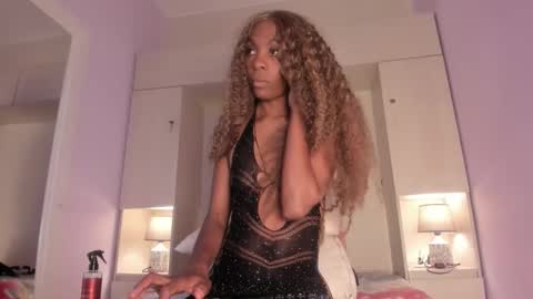 Snapshot of joyceblake chatting on February 3, 8:25 pm joyceblake online show from February 3, 8:25 pm