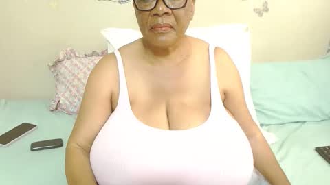 DairyQueen online show from November 8, 10:59 am