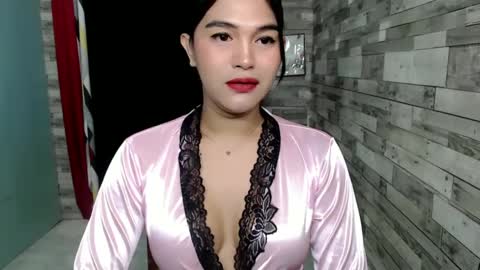 Snapshot of joycum_xxx chatting on January 2, 10:11 pm JOY in your heart  online show from January 2, 10:11 pm