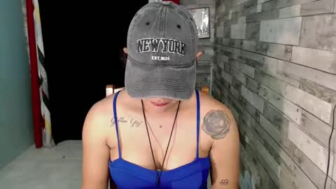 Snapshot of joycum_xxx chatting on February 1, 5:05 pm JOY in your heart  online show from February 1, 5:05 pm