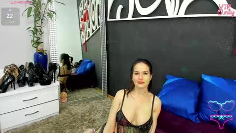 joyfullrosse online show from April 16, 6:47 am