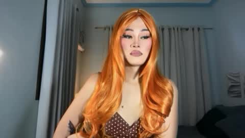 Snapshot of joyslayer69 chatting on June 1, 11:34 am SOFIA online show from June 1, 11:34 am