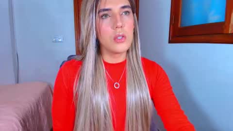 Snapshot of joywinks chatting on February 19, 10:17 pm joywinks online show from February 19, 10:17 pm