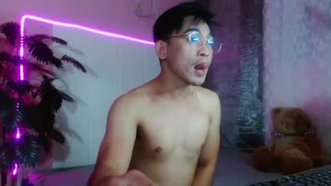 jp_horny1069 online show from March 3, 4:57 pm