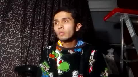 Snapshot of jperezoficcial chatting on December 15, 6:50 am J Prez Official online show from December 15, 6:50 am