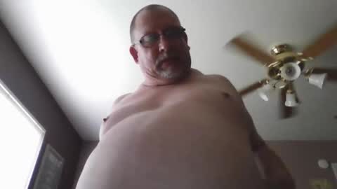 jpetz6953m online show from April 3, 8:51 pm