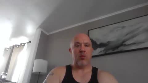 Snapshot of jr1871 chatting on January 6, 4:43 pm jr1871 online show from January 6, 4:43 pm