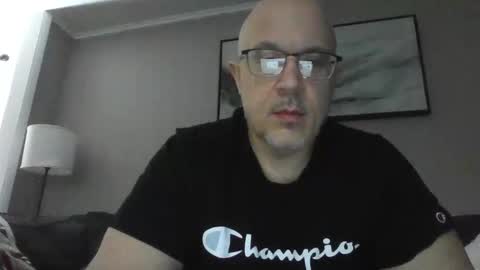 Snapshot of jr1871 chatting on January 10, 12:40 pm jr1871 online show from January 10, 12:40 pm