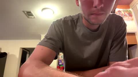 Snapshot of jr_is_back chatting on March 4, 12:07 am Assholelover online show from March 4, 12:07 am