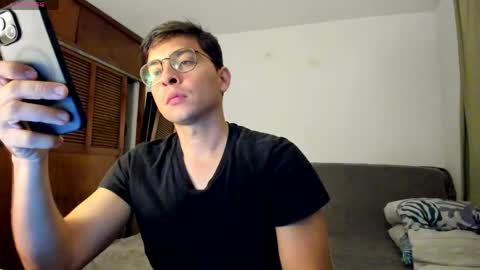Cristian- tellme Criis online show from June 7, 4:27 am