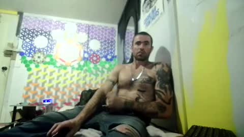 jrizzle1111 online show from February 11, 9:14 pm