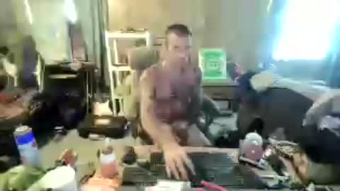 jrizzle1111 online show from July 15, 6:46 pm