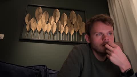 Snapshot of jrnb87 chatting on December 27, 11:42 pm JoyBoy online show from December 27, 11:42 pm