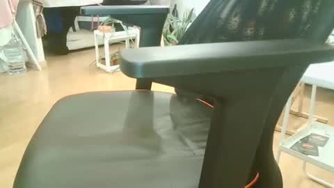 Snapshot of js_k chatting on October 27, 4:55 pm js_k online show from October 27, 4:55 pm