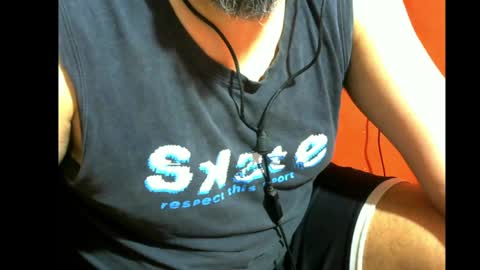jshepeherdd online show from May 23, 6:01 pm