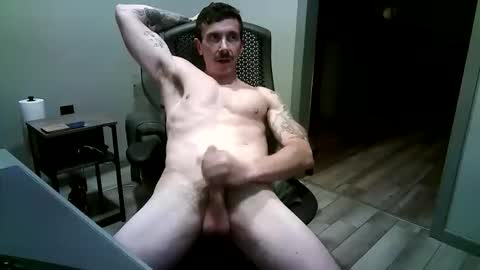 Snapshot of jsigns1988 chatting on October 19, 11:38 pm Jsigns1988 online show from October 19, 11:38 pm