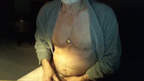 Snapshot of jt335577 chatting on December 15, 4:07 am jt335577 online show from December 15, 4:07 am