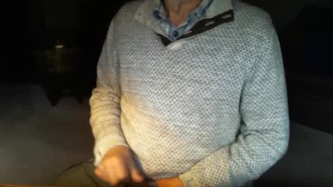 Snapshot of jt335577 chatting on February 5, 8:14 pm jt335577 online show from February 5, 8:14 pm