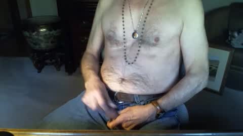 Snapshot of jt335577 chatting on February 23, 10:31 pm jt335577 online show from February 23, 10:31 pm