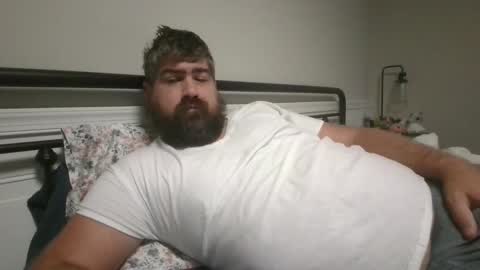 Snapshot of jthompson813 chatting on September 10, 11:32 am jthompson813 online show from September 10, 11:32 am