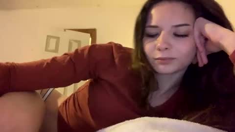 Snapshot of jturner077962 chatting on January 15, 11:04 am Xoxojilly online show from January 15, 11:04 am