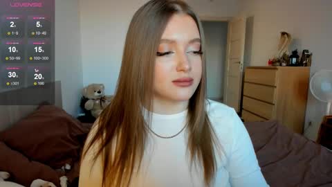 Julia and Julia online show from February 19, 2:34 pm