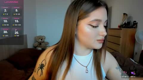 Julia and Julia online show from March 12, 2:23 pm