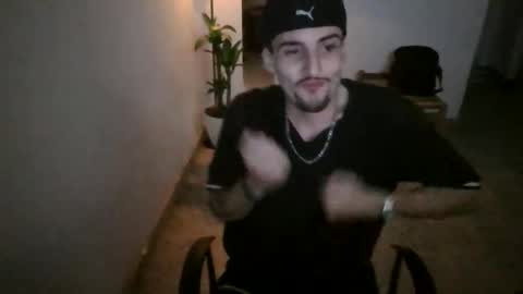 juan235665 online show from June 5, 1:45 am