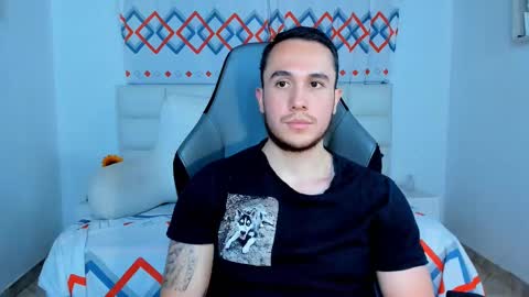 Juan online show from December 15, 11:42 pm