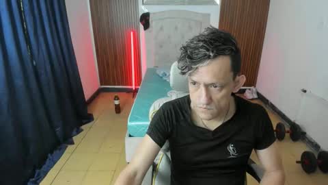 juan_and_luke online show from April 13, 11:59 am