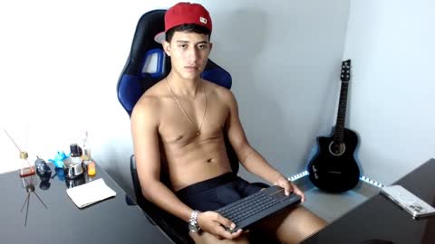 Snapshot of juan_da01 chatting on January 11, 3:02 am JuanDa online show from January 11, 3:02 am