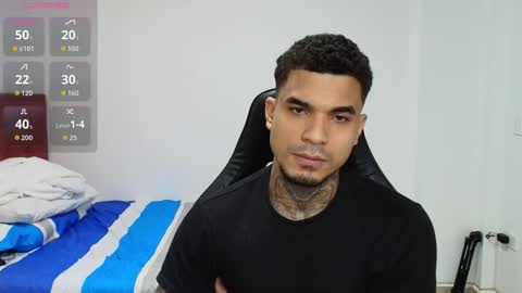 juan_gomez_1 online show from February 7, 2:26 am