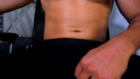 juan_jsmith online show from May 19, 1:56 am