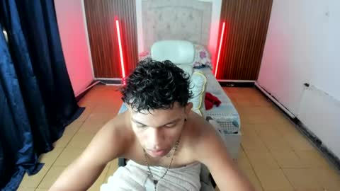 Snapshot of juan_mhata chatting on June 16, 12:24 am Juan Mhata online show from June 16, 12:24 am