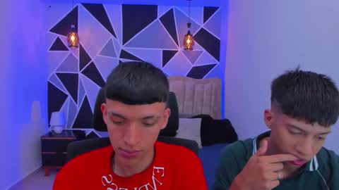 JuanSteven online show from November 5, 4:34 am