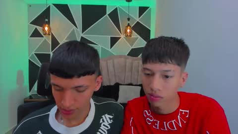 JuanSteven online show from November 8, 4:45 am