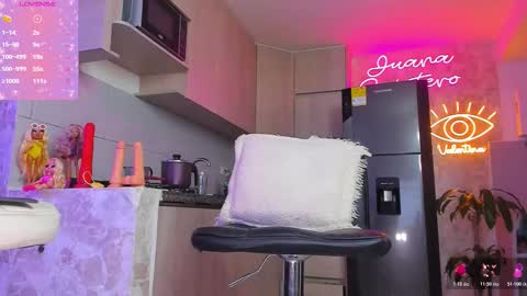 JUANA VALENTINA QUINTERO independent model  ONLY FANS --- Juanaquintero online show from October 26, 8:09 am