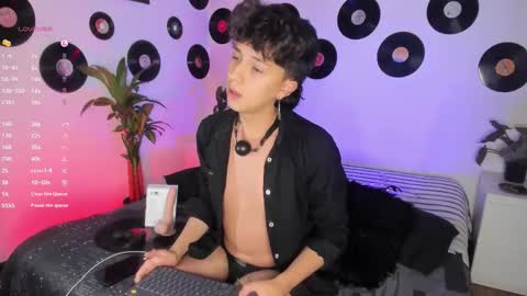 juandaaa__ online show from March 19, 2:04 am