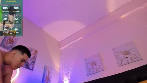 Juan David online show from September 28, 1:49 pm