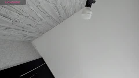 Juan David online show from April 5, 12:35 pm