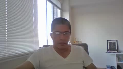 juanearth1 online show from February 13, 10:06 pm